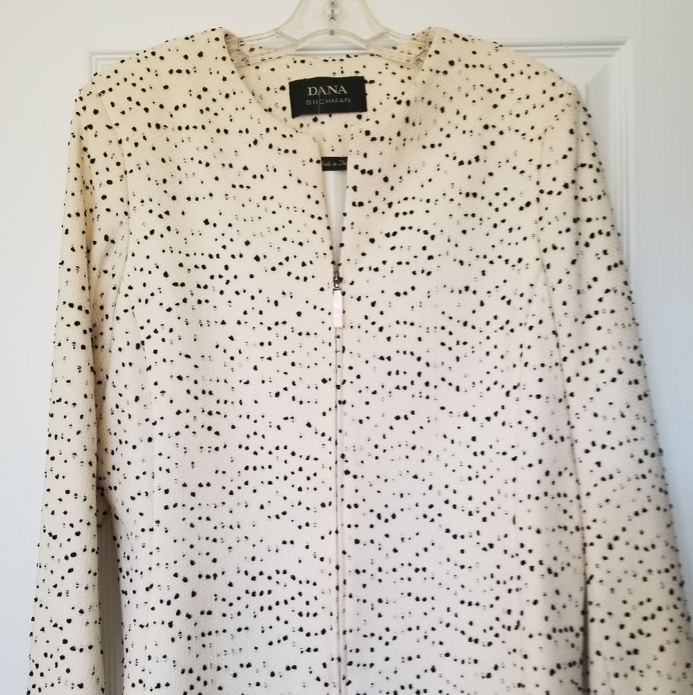 Dana Buchman Suit